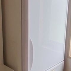 【取引中】日立 冷蔵庫 375L 3ドア 強化ガラスドア 右開き 幅60.0cm 真空チルド まんなか野菜 R-S38JV XW クリスタルホワイトの画像