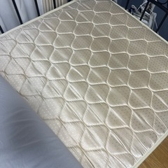 布団　マットレス　ベッドフレームの画像