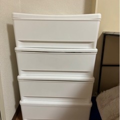 ニトリ 4段 衣装ケース 棚