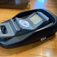 マキシコシチャイルドシート&ベースのセット　ISOFIX対応の画像