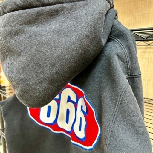 supreme シュプリーム　666 ジップアップパーカー　黒　ブラック