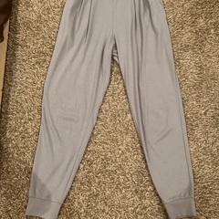 【美品】【格安】GU ジョガーパンツ　Ꮇサイズ レディース