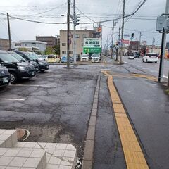 国道12号沿い　歩行者多数　駐車場あり　キッチンカー出店スペース...