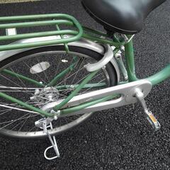 中古自転車３０３６　前後タイヤ新品！　ブリヂストン　CC40TP    ２４インチ　ギヤなし　LEDオートライト　ハンドルロック　アルミフレーム　キッキーと音がならない後輪ローラーブレーキ
錆びにくい部品：ハンドル・リム・ドロヨケ・前かご・フレーム・スポーク・クランク・前ブレーキの画像