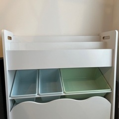 収納家具  おもちゃ　絵本　収納