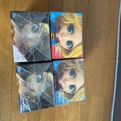 お値下げしました★ワンダーウーマン スーパーガールのフィギュアの画像