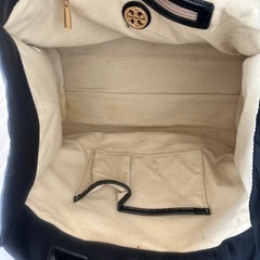 【やや汚れあり】TORY BURCH エラ トートバッグ  エナメル ナイロンの画像