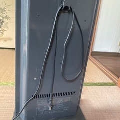 家電 季節、空調家電 遠赤外線ヒーターの画像