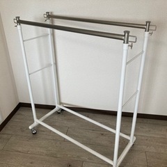 伸縮ハンガーラック ５月中引き渡しに限り無料! 新生活応援！の画像