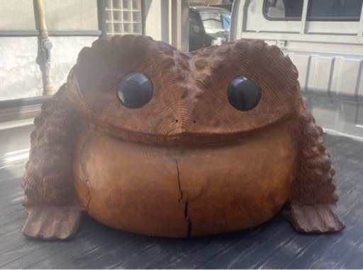 引取り限定 大阪！ 特大 蛙置物 W1050 木彫 彫刻 ガーデニング 縁起物