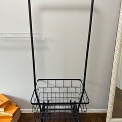 ハンガーラック