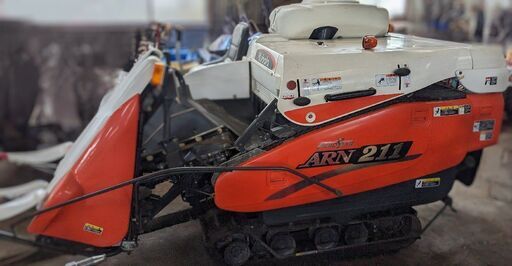 鹿児島発　クボタ　二条刈り　ディーゼルエンジンコンバインARN211　約34時間　程度良好