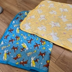 2枚　冷感マット　おさるのジョージ　ピカチュウ  ポケモン　お昼...