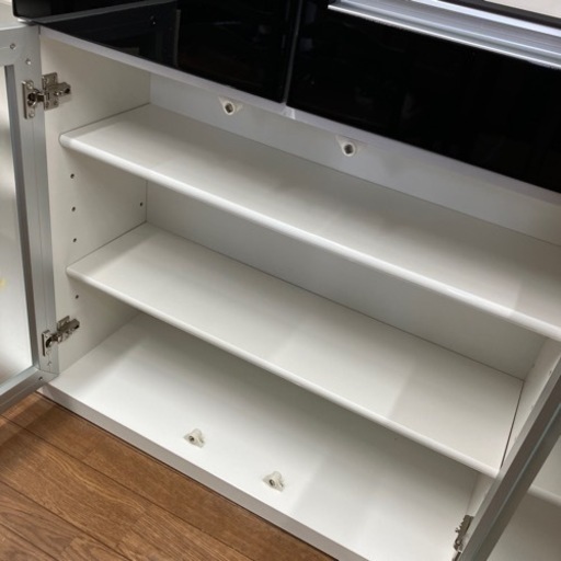 ニトリ　キッチンカウンター　食器棚（B4-73）