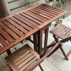 IKEA アウトドア　折り畳みテーブルとイス2脚のセット 　APPLARO エップラロー　アカシア無垢材の画像