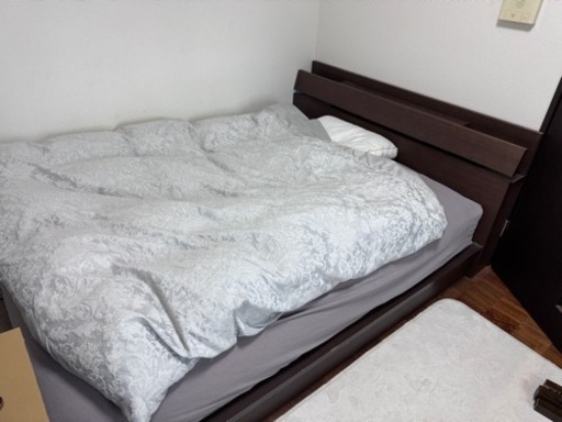 家具 ベッド クイーンベッド