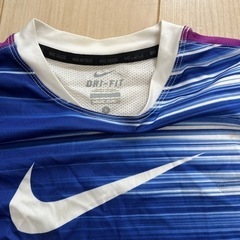 ナイキ　キッズ　Tシャツ　140サイズの画像