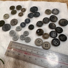 中古グレーボタン色々全部 10mm～18mmの画像