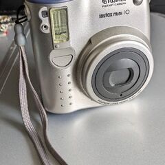 FUJIFILM instax mini10 チェキ 動作確認済み　電池新品ですの画像