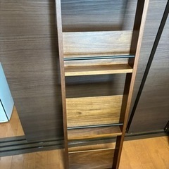 【美品】お値下げしました☆アクタスACTUS　天然木ウォールナット材　マガジンラック　の画像