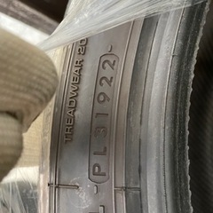 車のパーツ タイヤ、ホイールの画像