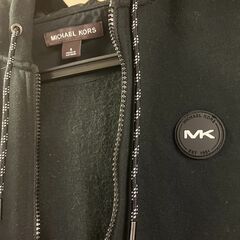 MICHAEL KORS　フーディー