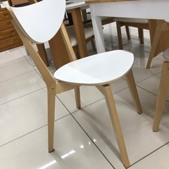 4人掛けダイニングテーブルセット　受け渡し決定の画像