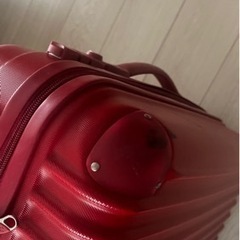 スーツケースの画像