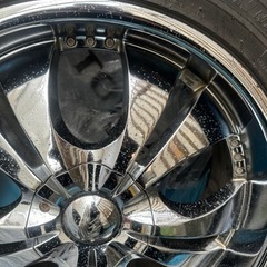 車のパーツ タイヤ、ホイール
