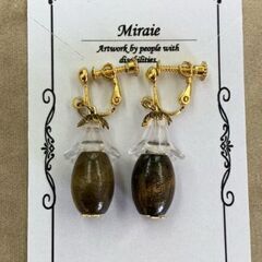 ハンドメイドイヤリングの画像