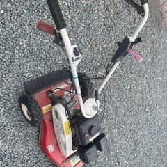 歩行型草刈機
の画像