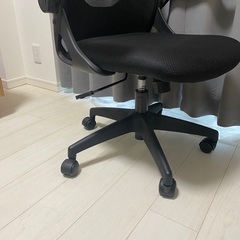 ビジネスチェア美品/テレワークにもの画像