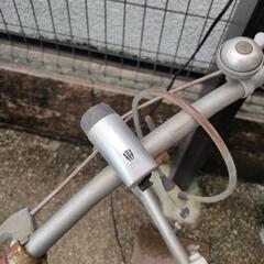 自転車 折りたたみ自転車の画像