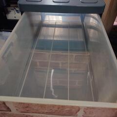 収納ケース　衣類ケース　　タンス
横幅37cm　奥行き67cm　高さ67cm　重さ約67Kgの画像