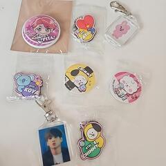 BT21&BTSキーホルダー