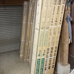 木材　材木　diy　リノベーション　床材各種