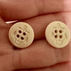 中古 デザインボタン(イカリ模様)