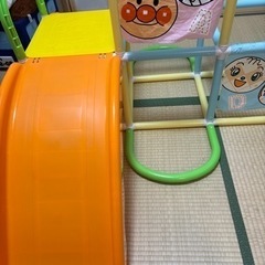 アンパンマンジャングルジム付き滑り台