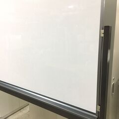 中古　ホワイトボード　片面　自立式　脚付　キャスター付　1200×900　愛知　一宮市　江南市　稲沢市　名古屋　岐阜　各務ヶ原　岐南町　羽島　三重　グッドプライス一宮の画像