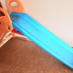 子供用滑り台 (プールに使えます)