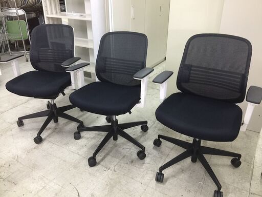 中古　美品　コクヨ　シロッコチェア　オフィスチェア　ガスチェア　ワークチェア　事務いす　デスクチェア　肘付　メッシュ　高級オフィスチェア　高機能チェア　ランバーサポート付　肘上下可動　各1台　愛知　一宮市　江南市　稲沢市　名古屋　岐阜　各務ヶ原　岐南町　羽島　三重　グッドプライス一宮