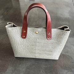 靴/バッグ バッグ トートバッグの画像