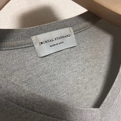 JOURNAL STANDARD ジャーナルスタンダード　Vネック Tシャツ　中古品の画像