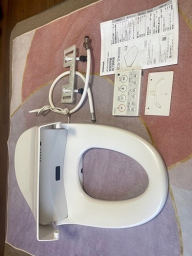 東芝ウォシュレットSCS-TRK2000貯湯式ステンレス　家電 生活家電 温水洗浄便座