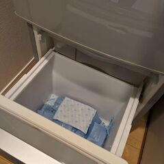 引っ越しのため冷蔵庫無料で譲りますの画像