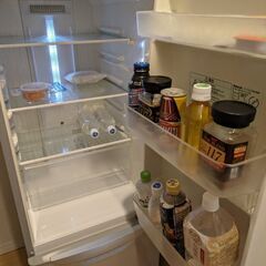引っ越しのため冷蔵庫無料で譲りますの画像