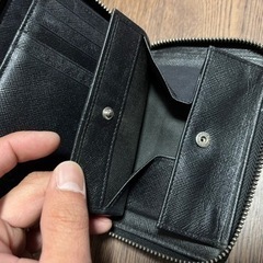 POLICE 　財布の画像