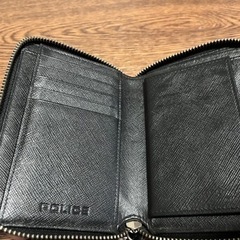 POLICE 　財布の画像