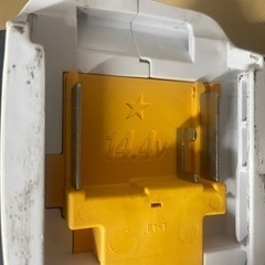 お値下げしました❗️マキタ充電式クリーナー（中古）家電 生活家電 掃除機の画像