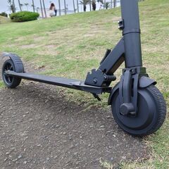 折りたたみキックボード 大人用 リアブレーキ付きの画像